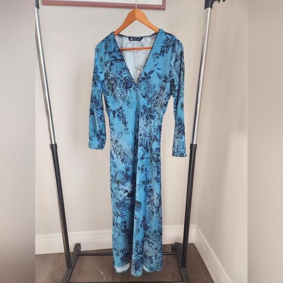 Zara Blue Floral Dress - Picture 2 of 6